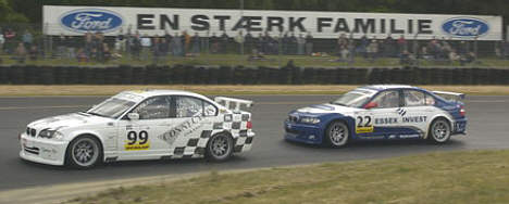 Mike Legarth (99) og Jens Reno Møller (22). (Foto: Birger Vilén - <a href=http://www.euroracer.org target=_blank>www.euroracer.org</a>)